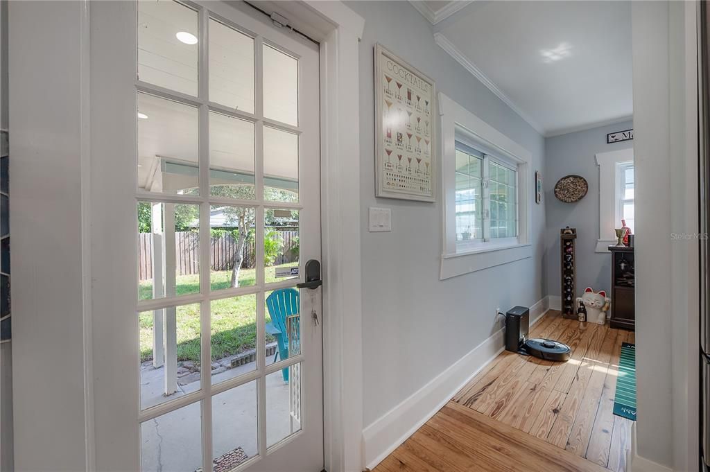 En Venta: $710,000 (4 camas, 3 baños, 1892 Pies cuadrados)