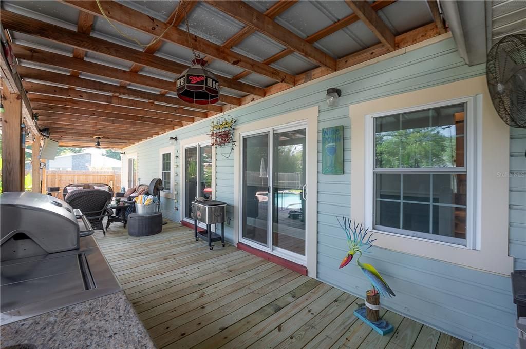 En Venta: $710,000 (4 camas, 3 baños, 1892 Pies cuadrados)