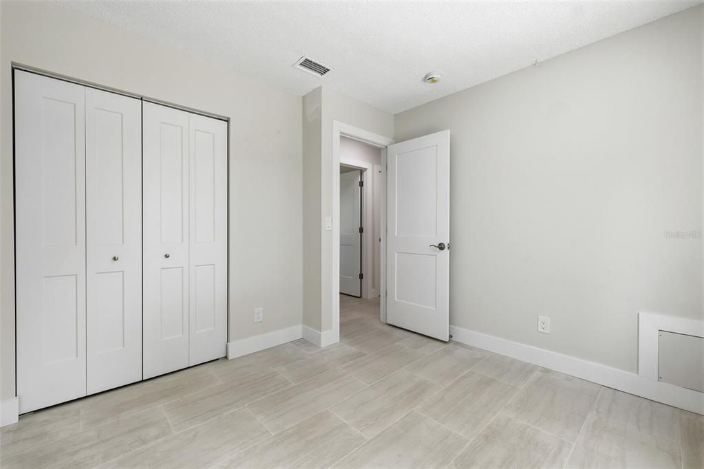 En Venta: $549,900 (4 camas, 3 baños, 1470 Pies cuadrados)