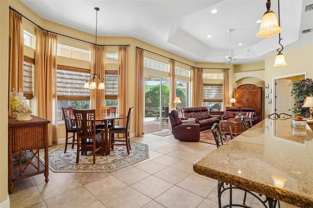 En Venta: $1,799,000 (4 camas, 3 baños, 3612 Pies cuadrados)
