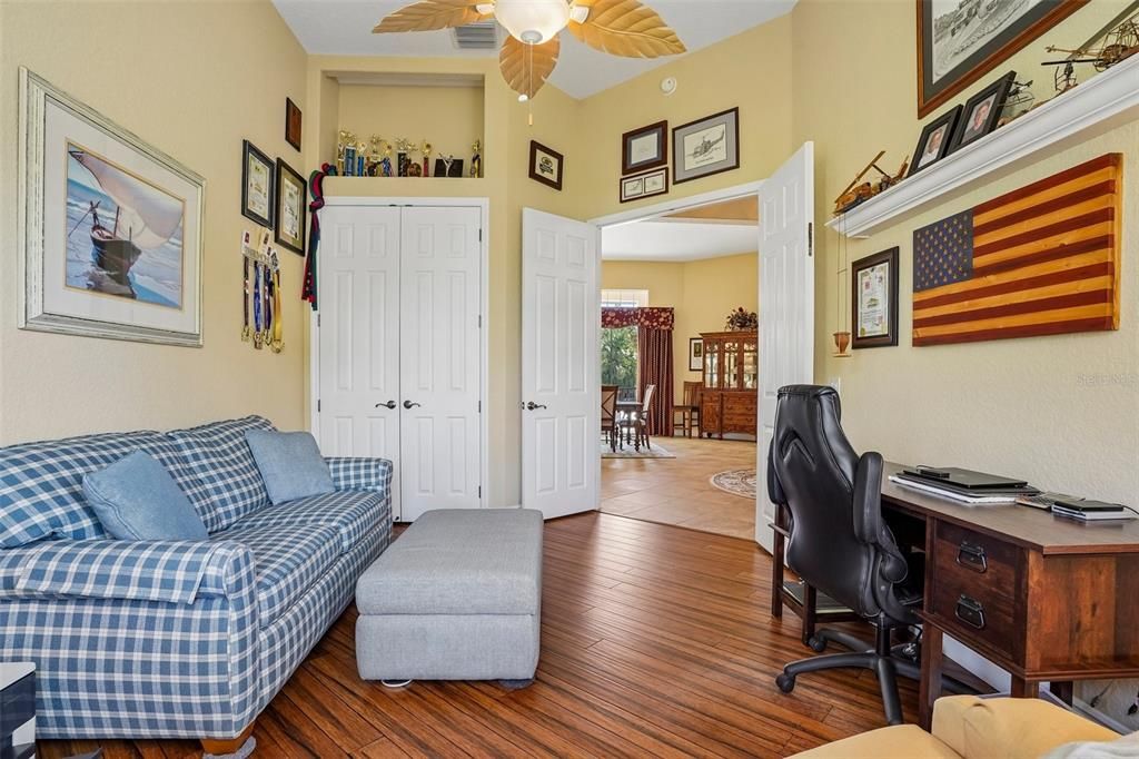 En Venta: $1,799,000 (4 camas, 3 baños, 3612 Pies cuadrados)