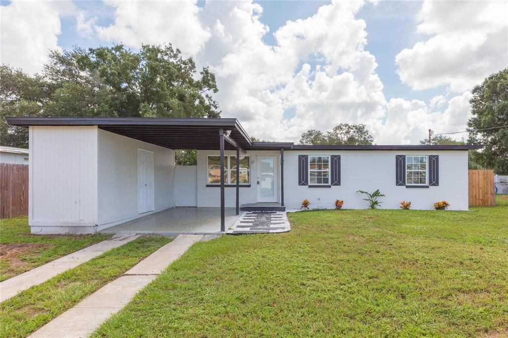 En Venta: $259,900 (3 camas, 1 baños, 888 Pies cuadrados)