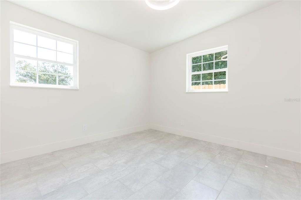 En Venta: $259,900 (3 camas, 1 baños, 888 Pies cuadrados)