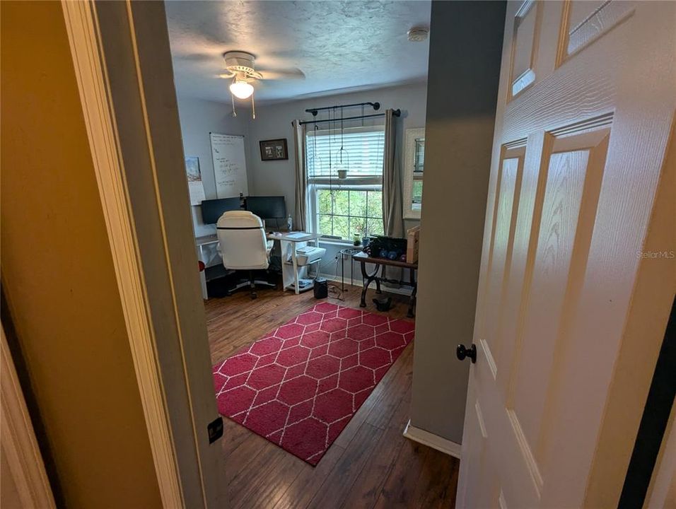 En Venta: $289,900 (3 camas, 2 baños, 1288 Pies cuadrados)