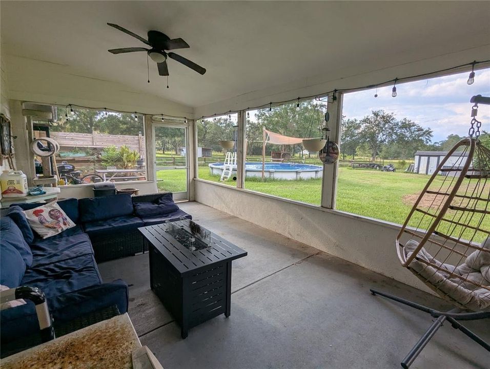 En Venta: $289,900 (3 camas, 2 baños, 1288 Pies cuadrados)