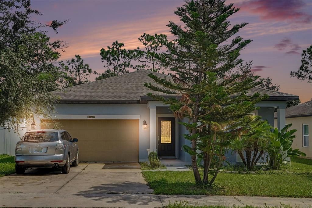 For Sale: $279,900 (3 beds, 2 baths, 1655 Square Feet)