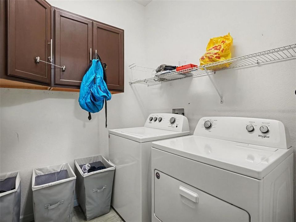 For Sale: $279,900 (3 beds, 2 baths, 1655 Square Feet)
