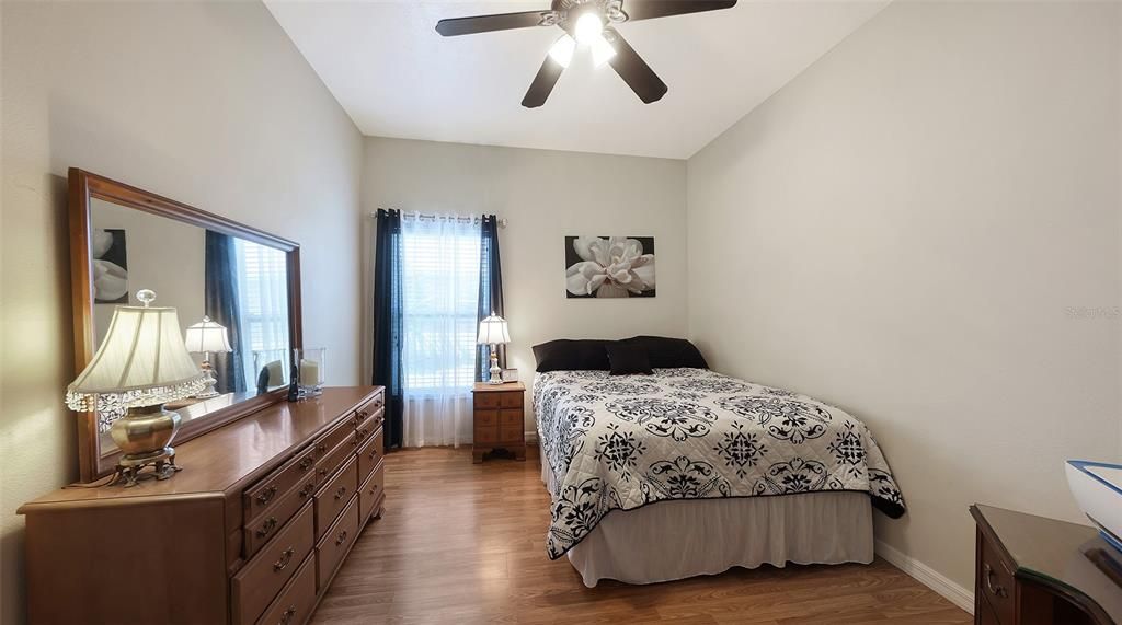 En Venta: $409,000 (3 camas, 2 baños, 1413 Pies cuadrados)