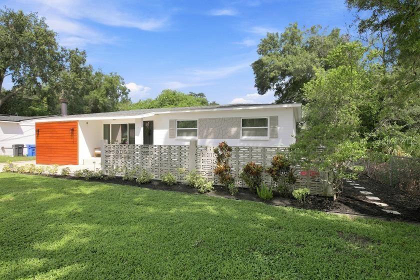 For Sale: $380,000 (3 beds, 1 baths, 1305 Square Feet)