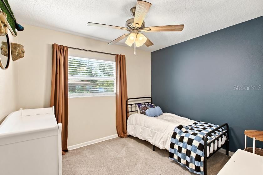 For Sale: $380,000 (3 beds, 1 baths, 1305 Square Feet)