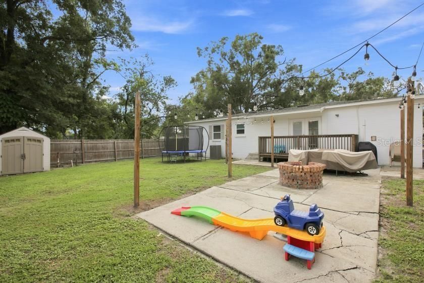 For Sale: $380,000 (3 beds, 1 baths, 1305 Square Feet)