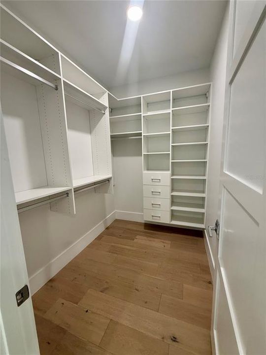 В аренду: $8,000 (4 спален, 4 ванн, 3554 Квадратных фут)