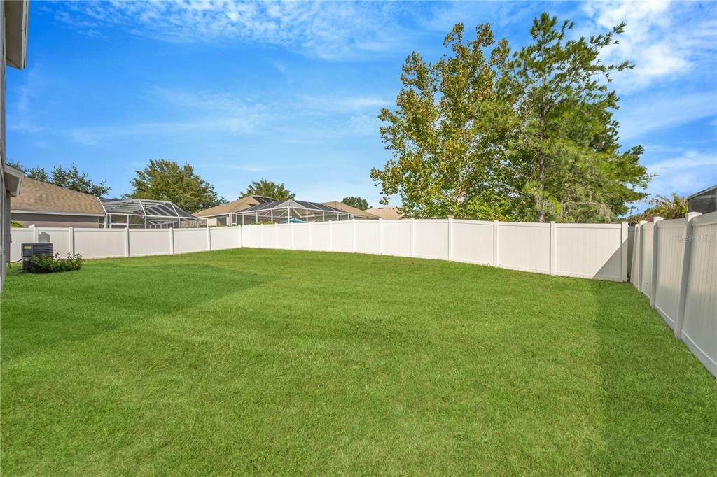 En Venta: $449,900 (4 camas, 3 baños, 2754 Pies cuadrados)