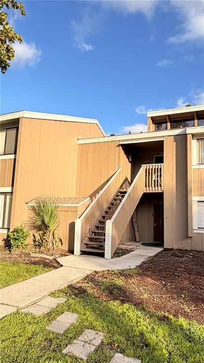 For Sale: $165,000 (3 beds, 2 baths, 1146 Square Feet)