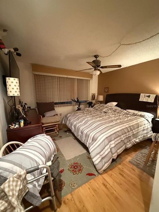 For Sale: $165,000 (3 beds, 2 baths, 1146 Square Feet)