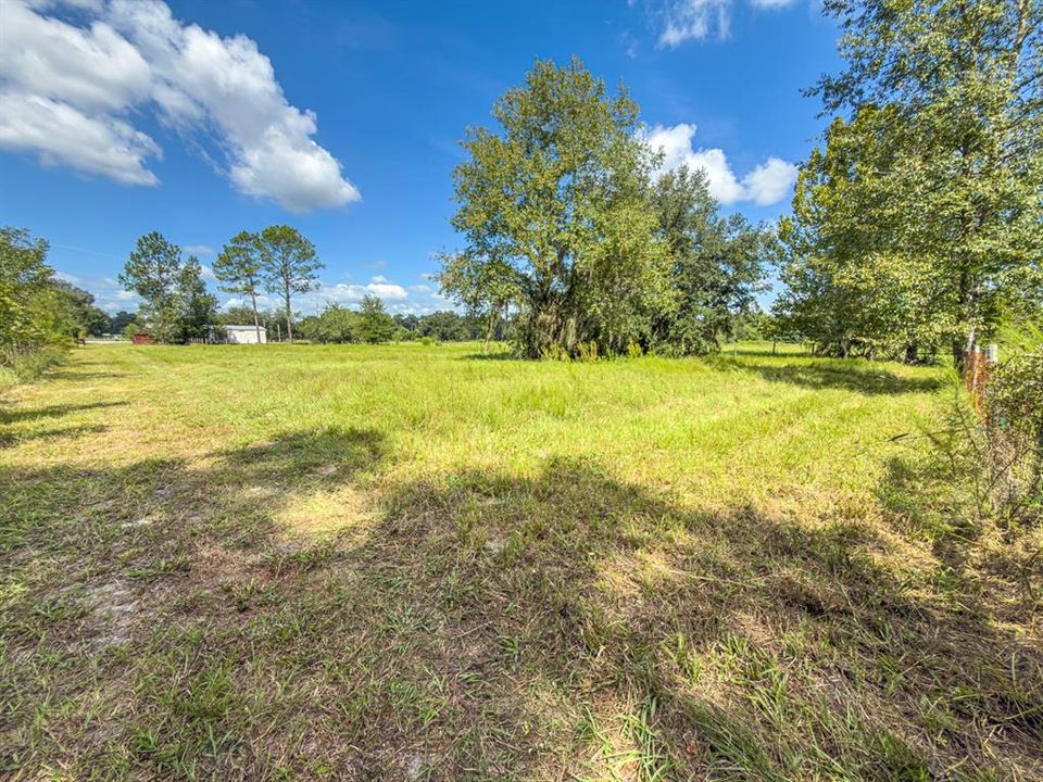 На продажу: $750,000 (29.87 acres)