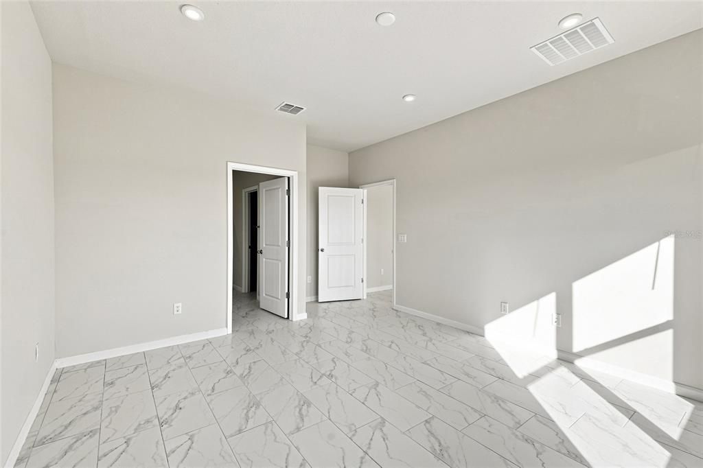 В аренду: $2,900 (3 спален, 2 ванн, 1551 Квадратных фут)