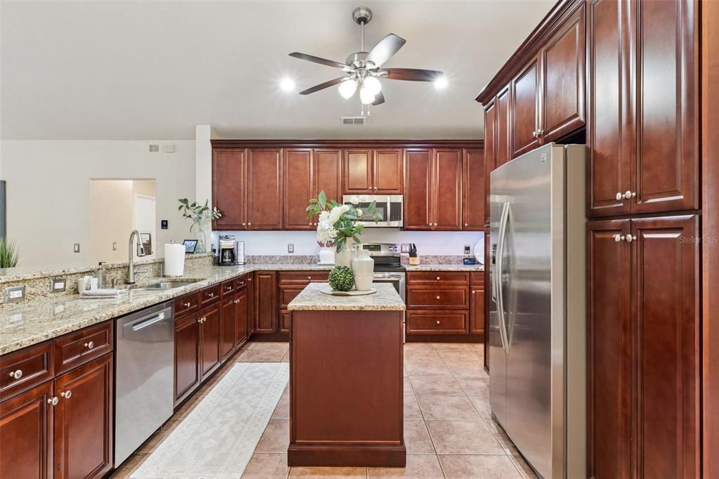For Sale: $675,000 (4 beds, 3 baths, 2366 Square Feet)