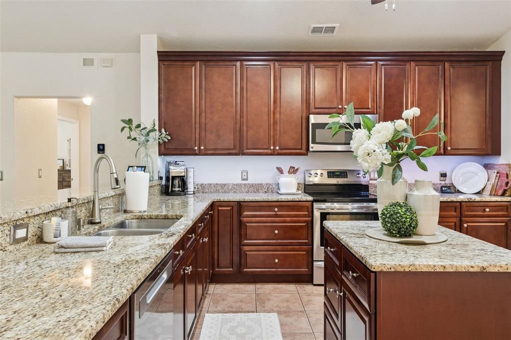 For Sale: $675,000 (4 beds, 3 baths, 2366 Square Feet)