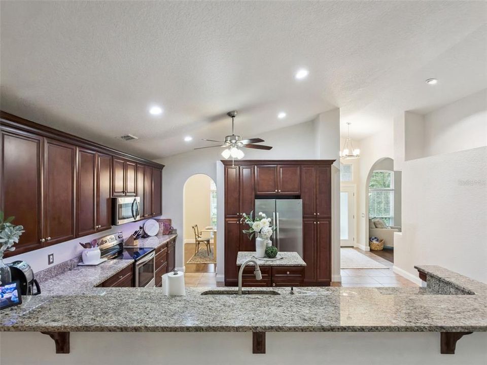 For Sale: $675,000 (4 beds, 3 baths, 2366 Square Feet)