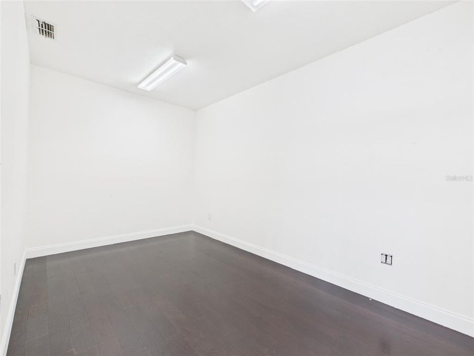 For Sale: $500,000 (0 beds, 0 baths, 3800 Square Feet)