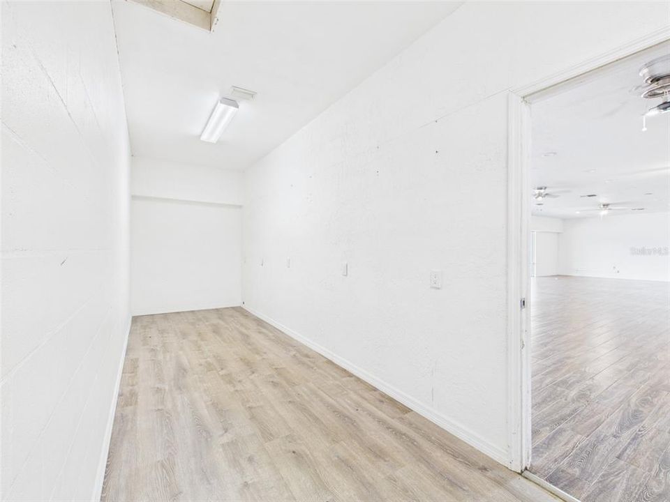 For Sale: $500,000 (0 beds, 0 baths, 3800 Square Feet)