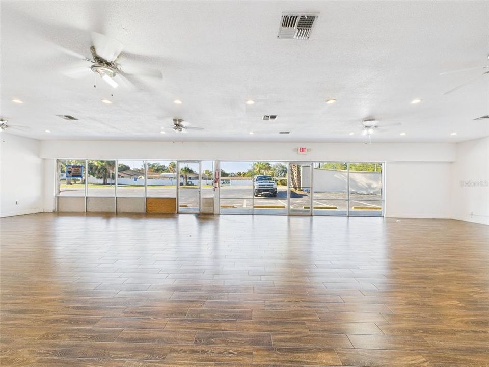 For Sale: $500,000 (0 beds, 0 baths, 3800 Square Feet)