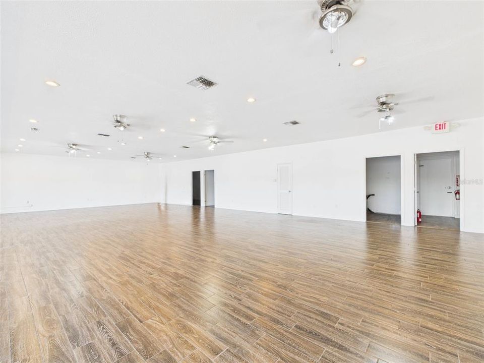 For Sale: $500,000 (0 beds, 0 baths, 3800 Square Feet)