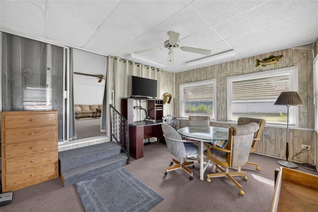 For Sale: $103,000 (2 beds, 2 baths, 1152 Square Feet)