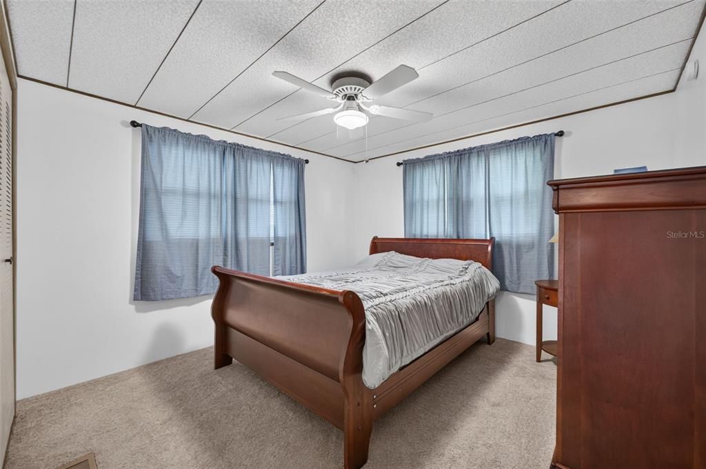 For Sale: $103,000 (2 beds, 2 baths, 1152 Square Feet)