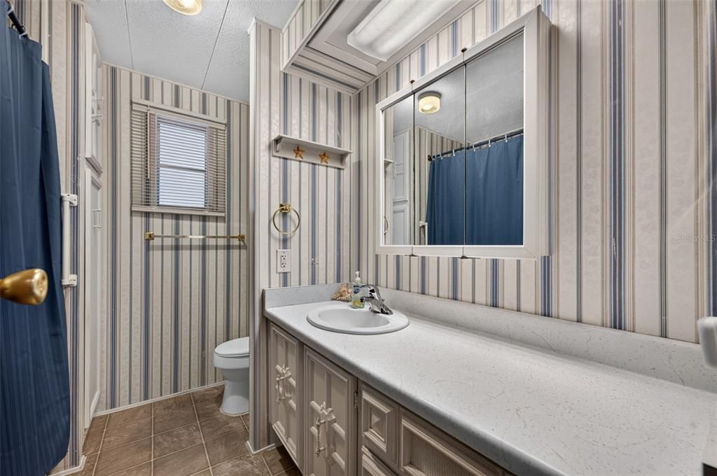For Sale: $103,000 (2 beds, 2 baths, 1152 Square Feet)