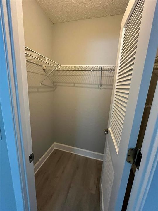 For Rent: $1,400 (1 beds, 1 baths, 714 Square Feet)