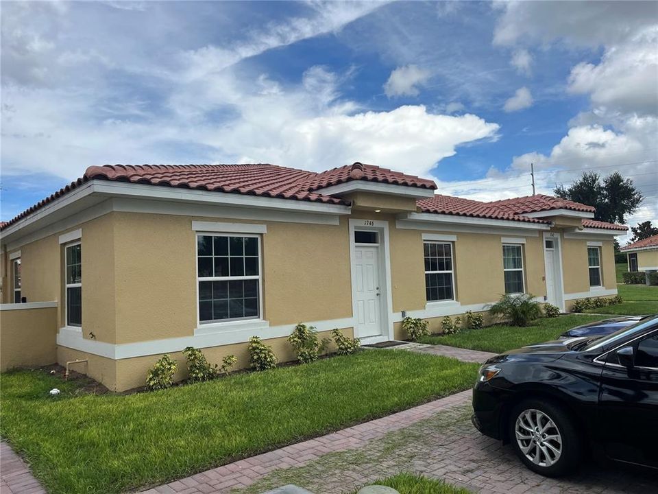 В аренду: $1,467 (2 спален, 2 ванн, 1050 Квадратных фут)