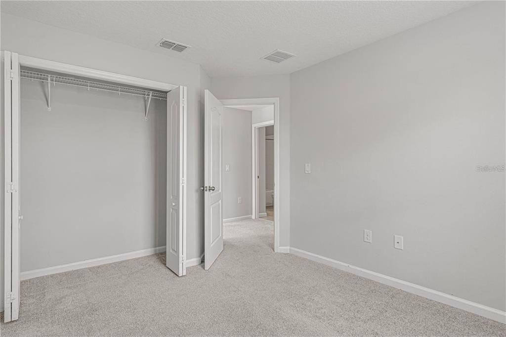 В аренду: $2,395 (4 спален, 3 ванн, 1762 Квадратных фут)
