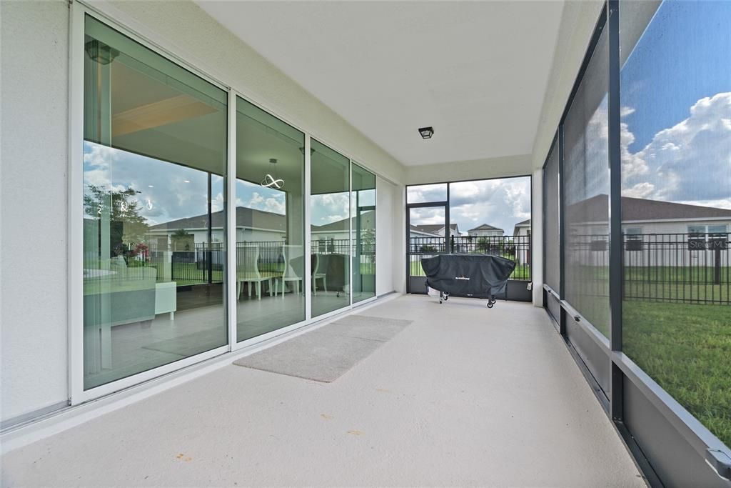 En Venta: $525,000 (4 camas, 3 baños, 2827 Pies cuadrados)