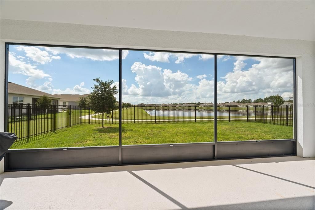 En Venta: $525,000 (4 camas, 3 baños, 2827 Pies cuadrados)