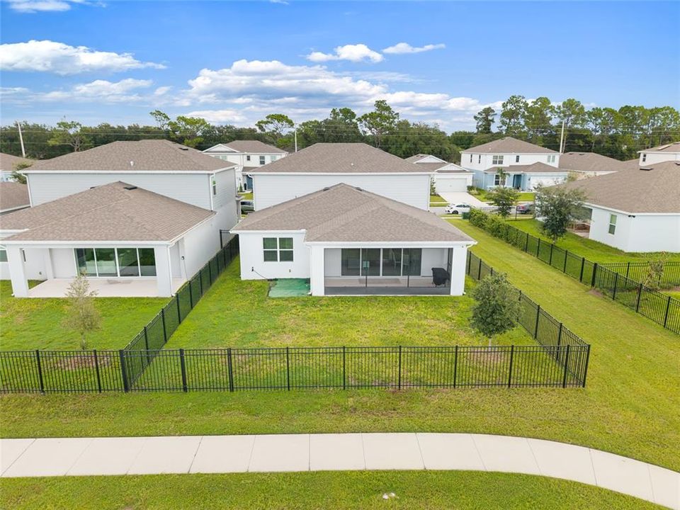 En Venta: $525,000 (4 camas, 3 baños, 2827 Pies cuadrados)