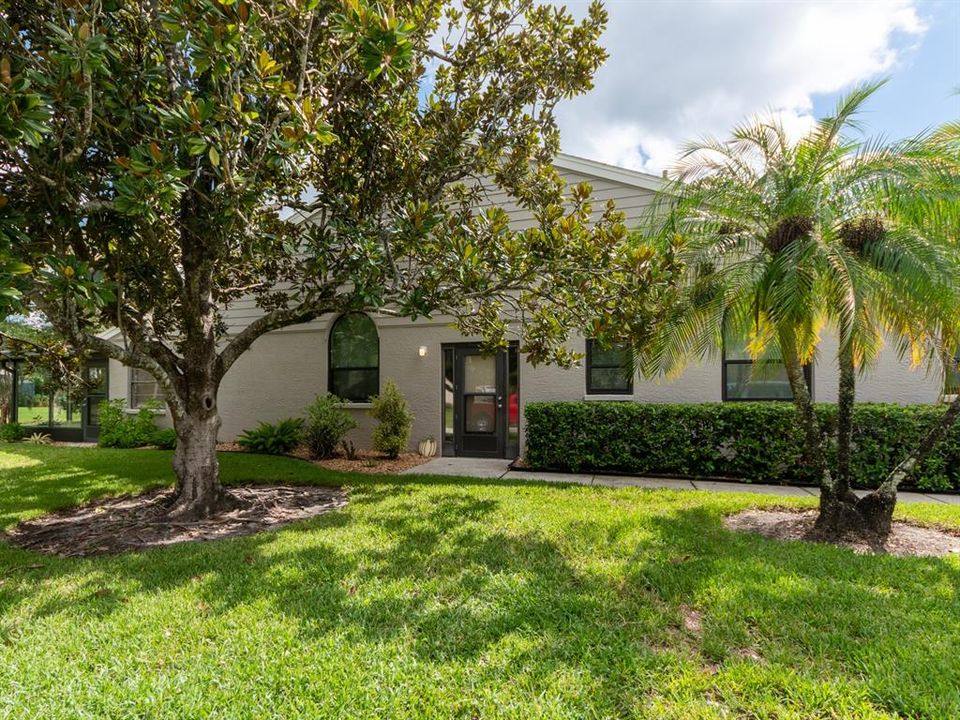 For Sale: $435,800 (2 beds, 2 baths, 1659 Square Feet)