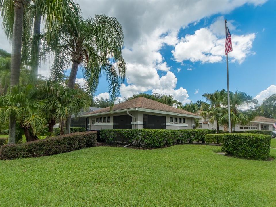 For Sale: $435,800 (2 beds, 2 baths, 1659 Square Feet)