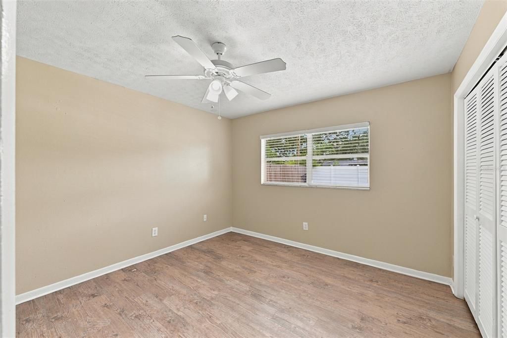 For Sale: $419,000 (3 beds, 2 baths, 1638 Square Feet)