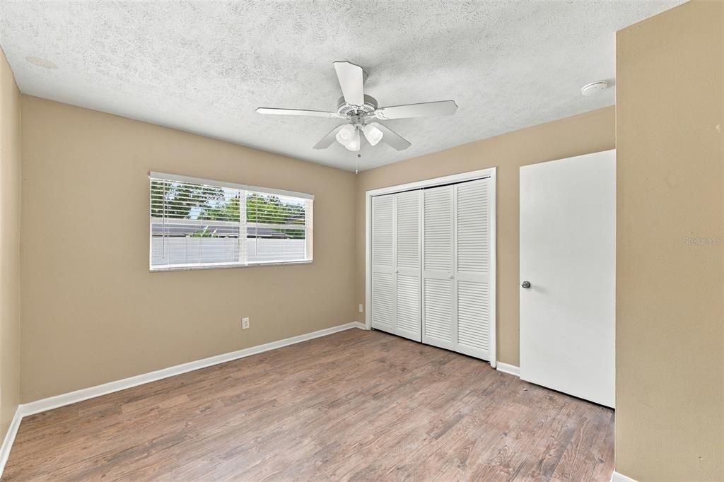 For Sale: $419,000 (3 beds, 2 baths, 1638 Square Feet)