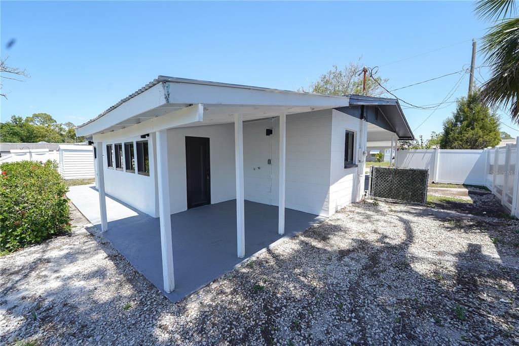 For Sale: $395,000 (3 beds, 2 baths, 1247 Square Feet)