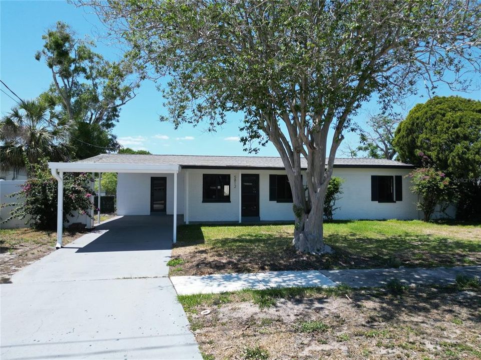 For Sale: $395,000 (3 beds, 2 baths, 1247 Square Feet)