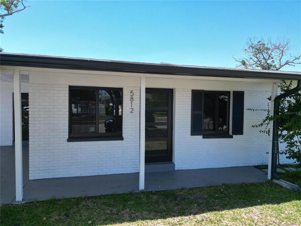 For Sale: $395,000 (3 beds, 2 baths, 1247 Square Feet)
