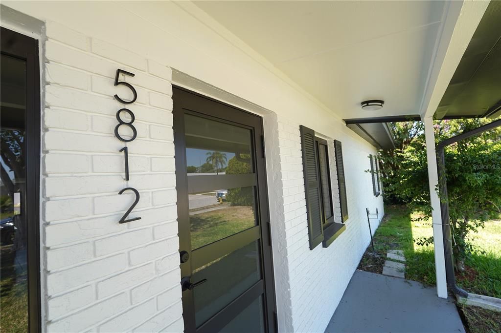 For Sale: $395,000 (3 beds, 2 baths, 1247 Square Feet)