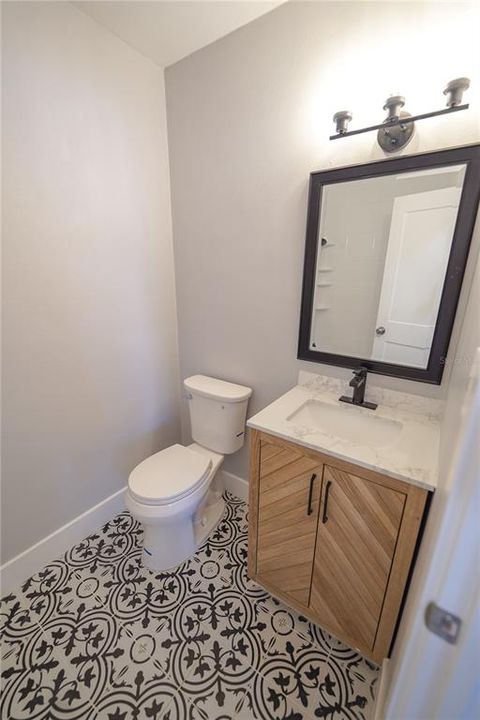 For Sale: $395,000 (3 beds, 2 baths, 1247 Square Feet)