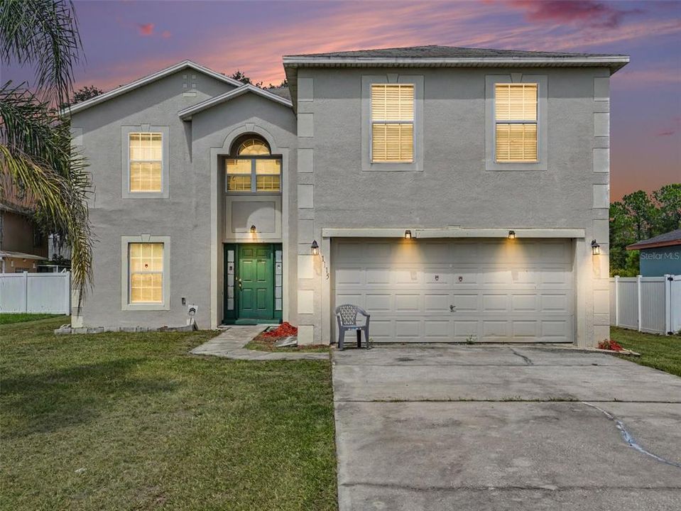 En Venta: $259,000 (4 camas, 2 baños, 2817 Pies cuadrados)
