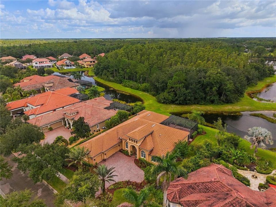 En Venta: $1,050,000 (4 camas, 4 baños, 3829 Pies cuadrados)