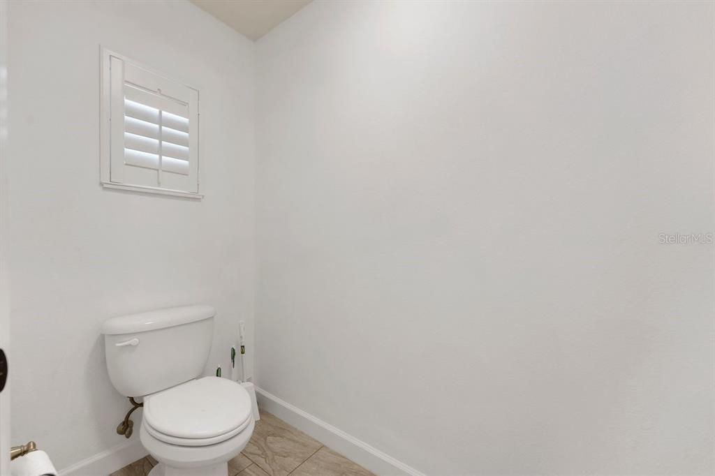 For Sale: $899,999 (4 beds, 3 baths, 2302 Square Feet)