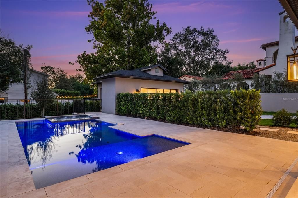 For Sale: $3,390,000 (5 beds, 5 baths, 4520 Square Feet)